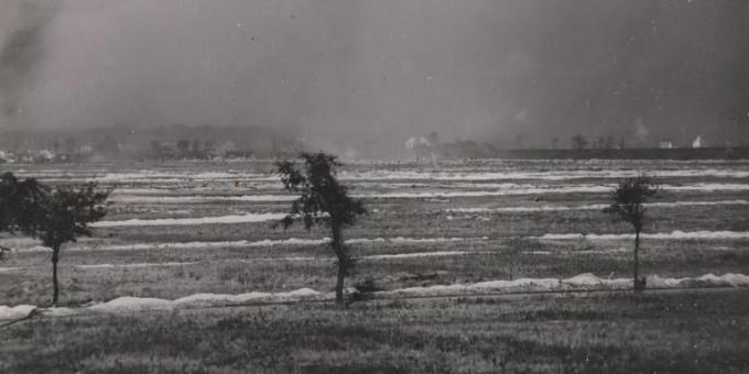 Gas sul campo di battaglia dei Loos, 1915.