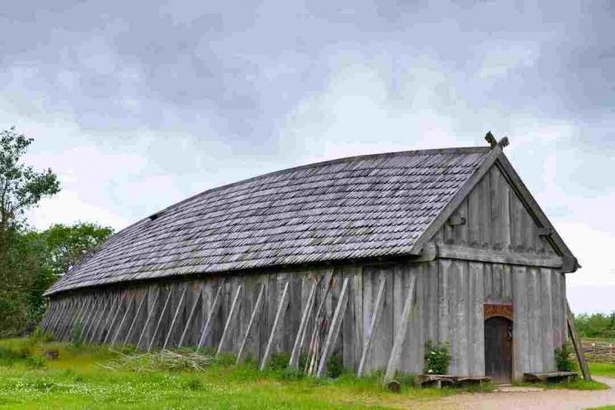 Ricostruzione di Viking Longhouse a Ribe