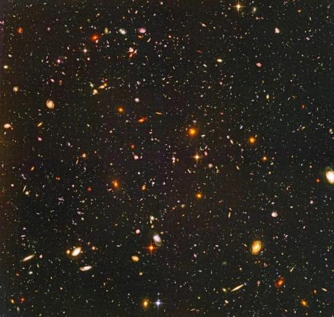 Candidati Galaxy più distanti nel campo ultra profondo di Hubble