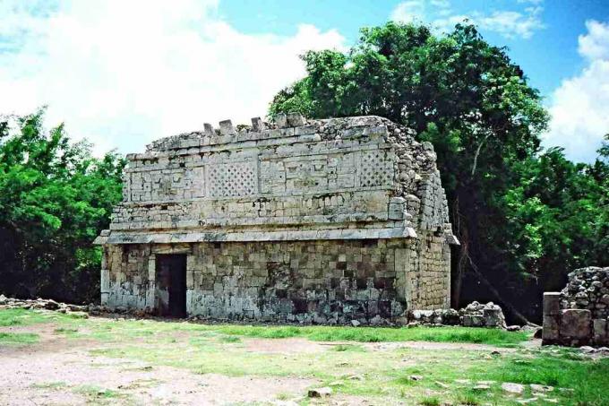 Una casa Maya ben conservata in stile Puuc a Chichén Itzá