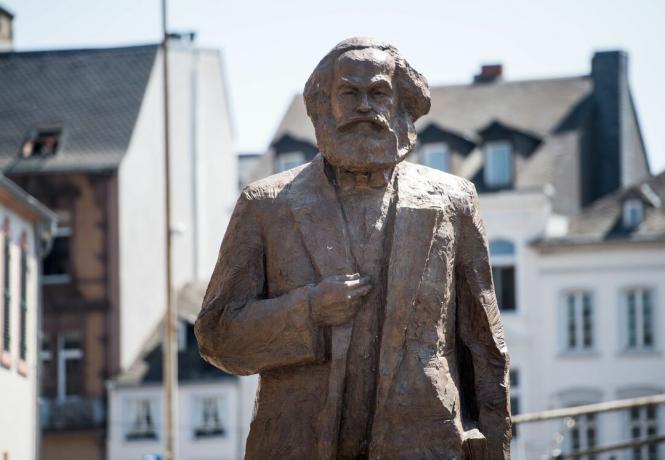 Treviri commemora il 200 ° anniversario di Karl Marx