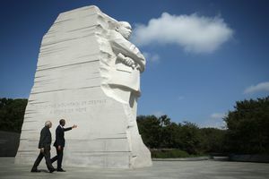 Obama e primo ministro indiano al MLK Memorial