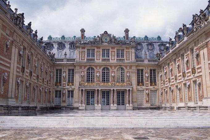 Camera da letto del re, Versailles